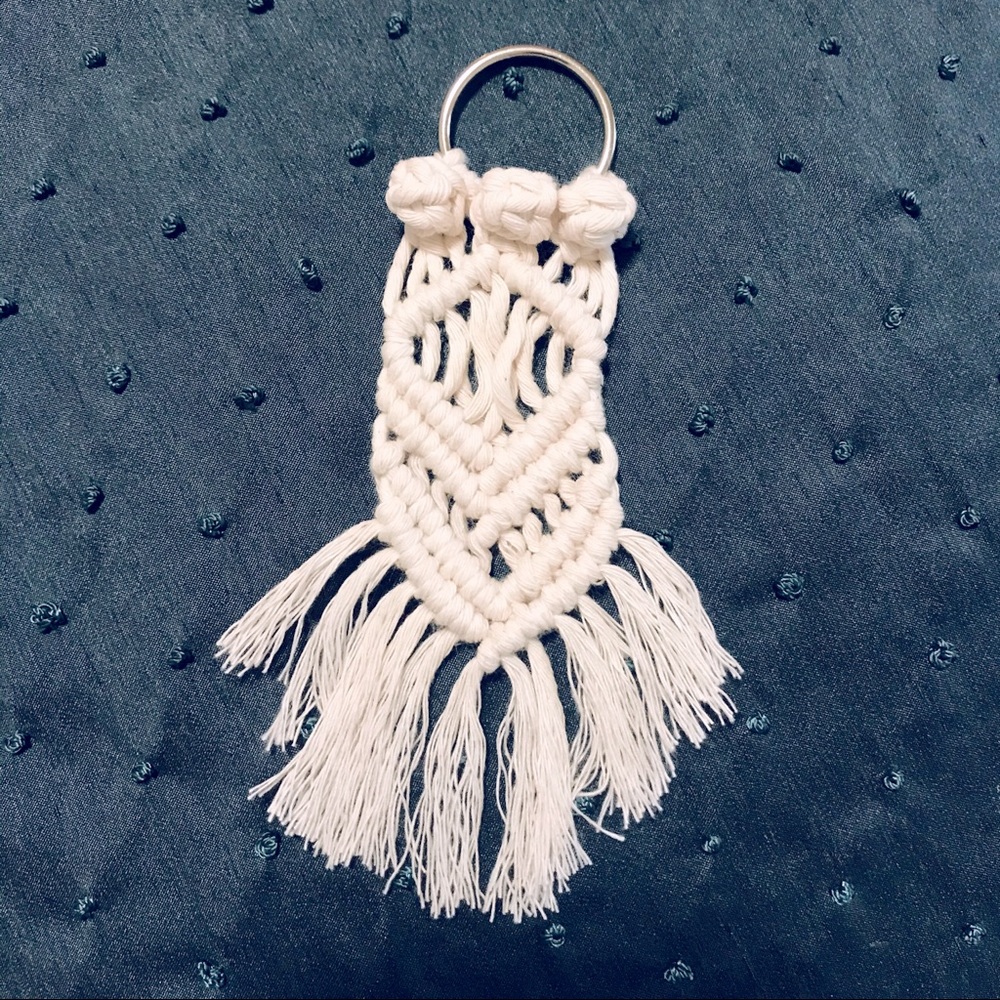 Uniquely Hand Crafted MaCrAmร Keychain Purse Charm~Bรhร Fashion Accessory Lโฅ๏ธVE! - Picture 2 of 16